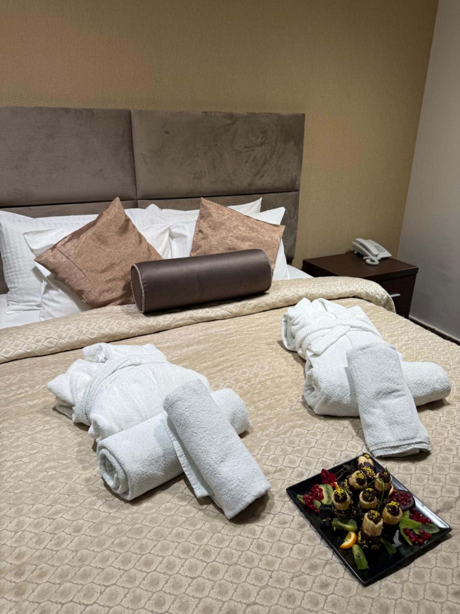 Guest House Panorama Aqualux With Free Parking Novi Sad Exterior foto